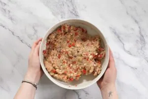 Healthy Greek Chicken Burgers 11 how to make Ground Chicken Greek Burgers5 1