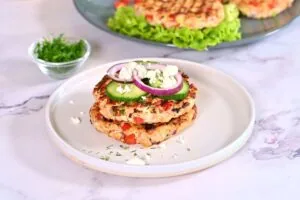 Healthy Greek Chicken Burgers 14 how to make Ground Chicken Greek Burgers