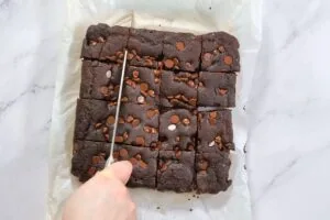 Cottage Cheese Protein Brownies 18 how to make Healthy Cottage Cheese Brownies11