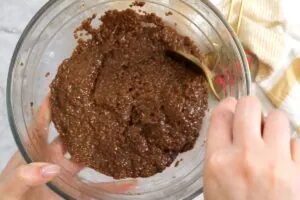 Chocolate Chia Pudding 13 how to make Quick and Easy Chocolate Chia Pudding5