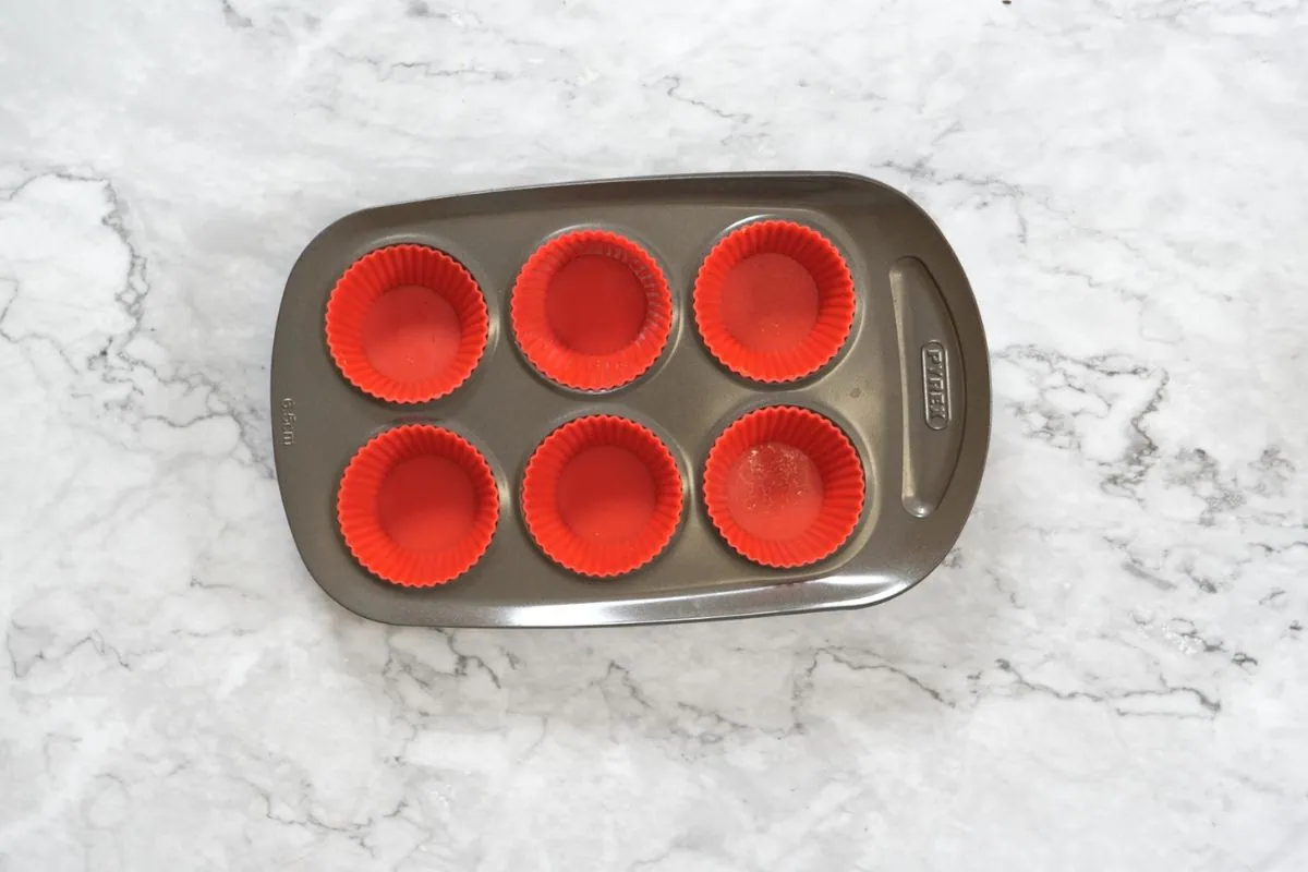 Cottage Cheese Protein Muffins 4 A non-stick muffin tin set up with silicone liners, ready for some high protein muffins.