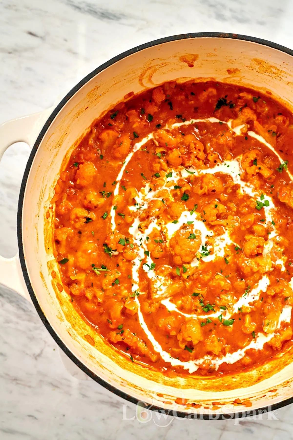 Cauliflower Curry 2 Freshly cooked cauliflower curry in a large pot.