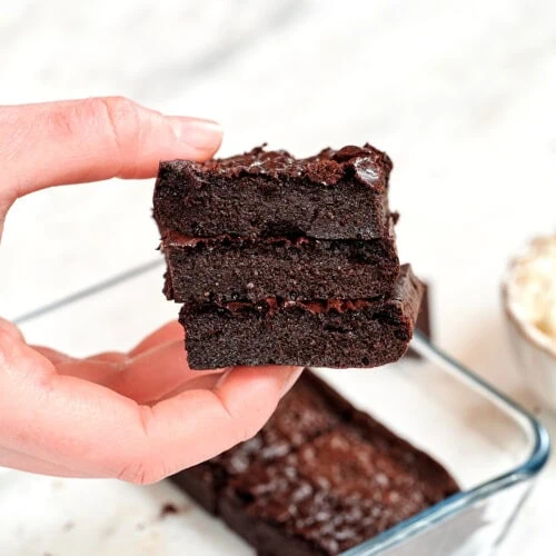 Single-Serve High-Protein Chocolate Brownie 10 Single-serve high-protein chocolate brownie texture close-up